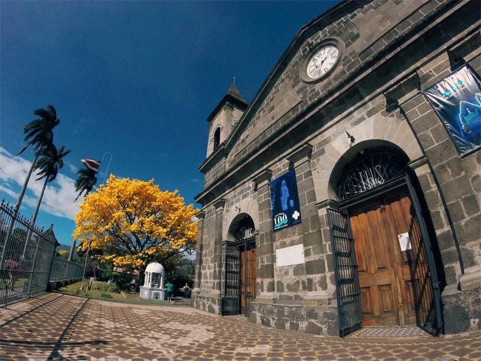 Foto de la Parroquia San Joaquín de Flores