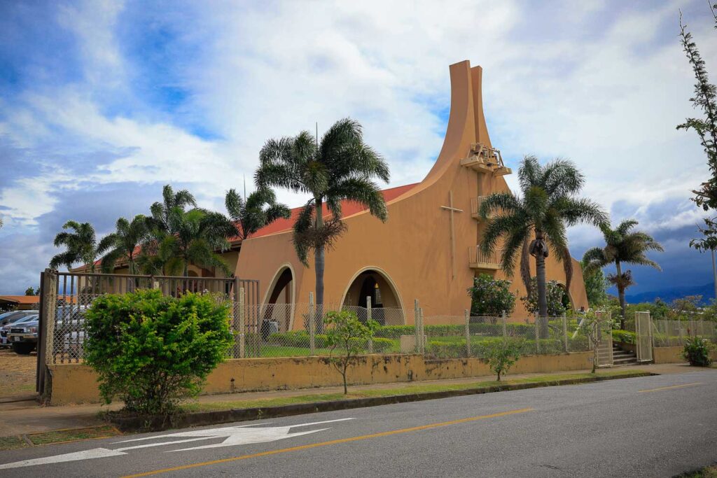 Iglesia de Llorente, San Joaquín de Flores