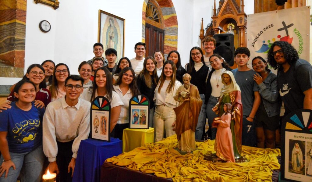 Algunos Jóvenes de la Pastoral de Juventudes durante los Festejos Patronales